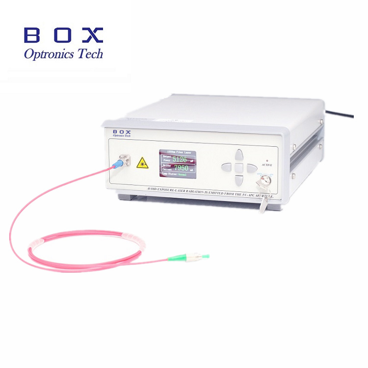 Programmerbar optisk attenuator for optisk fiberkommunikasjon